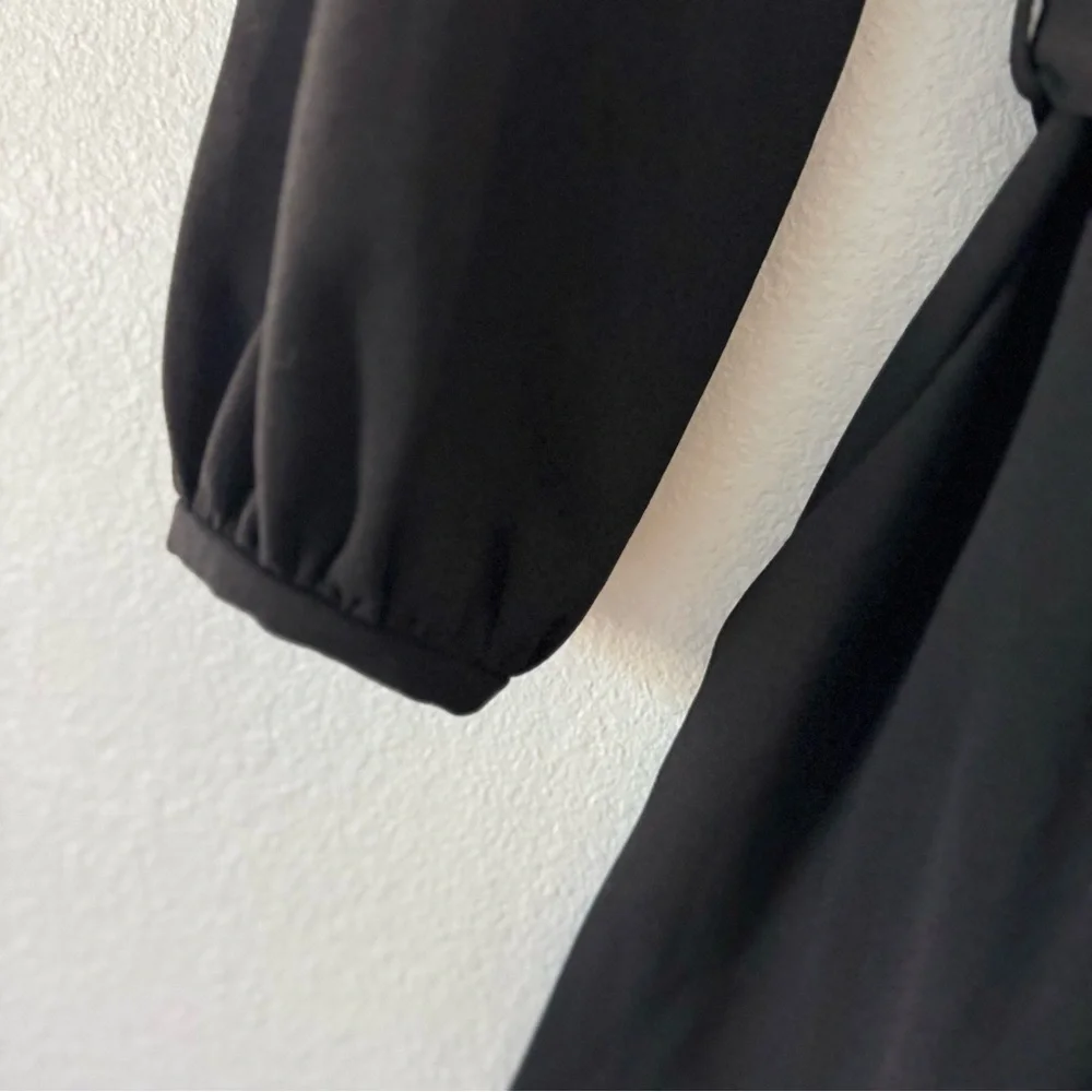New Calvin Klein Jumpsuit Black Sz 2 Wide Crop High Neck Peep Hole, Tie, Pocket